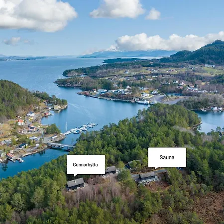 Gunnarhytta, Valevåg